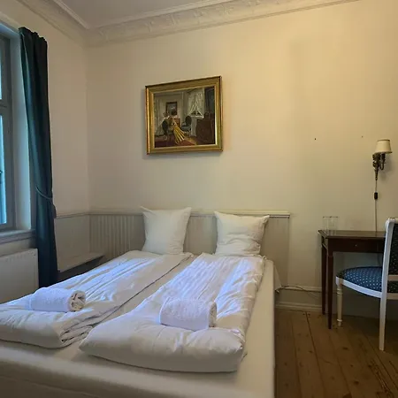 Hotel Liselund Ny Slot 2*