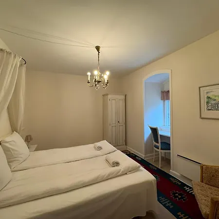 Hotel Liselund Ny Slot 2*