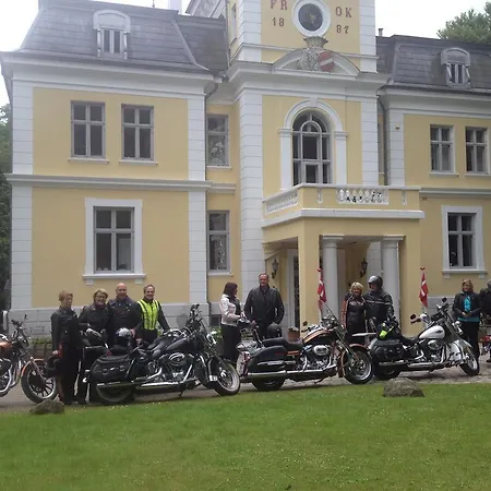 Hotel Liselund Ny Slot 2*