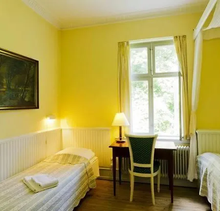 Hotel Liselund Ny Slot 2*