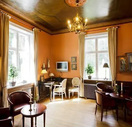 Hotel Liselund Ny Slot 2*