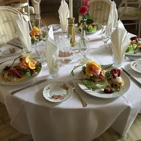 Hotel Liselund Ny Slot Borre