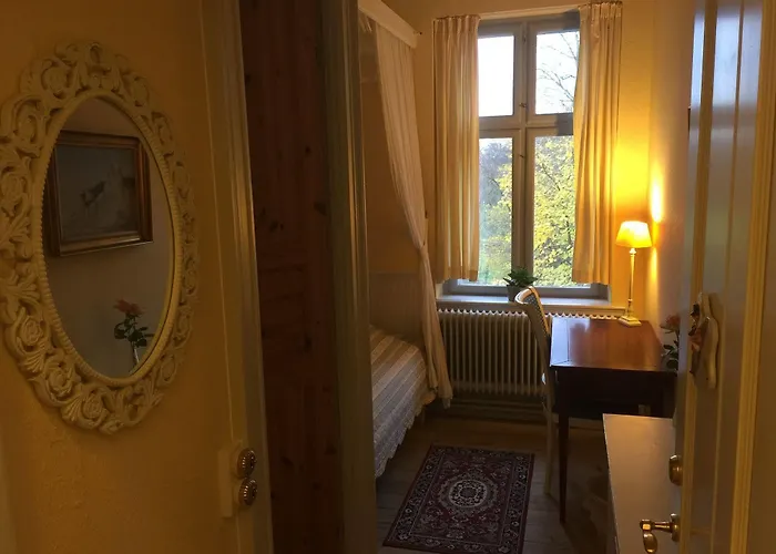 Liselund Ny Slot 2* בורה